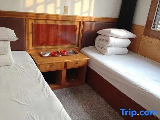 Economy room