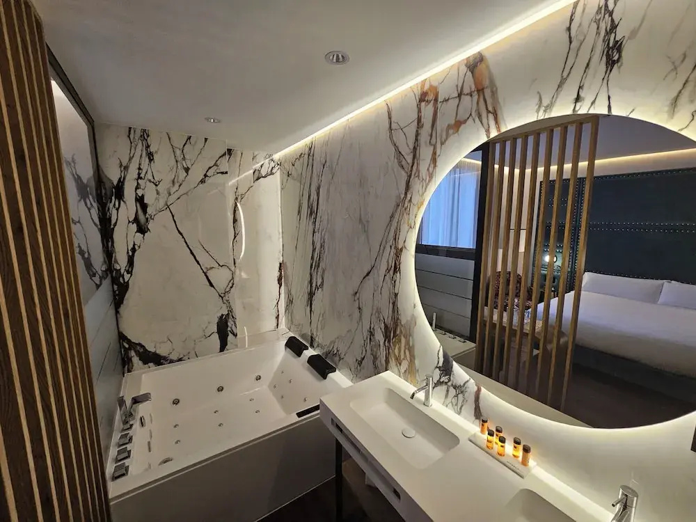 Premium room