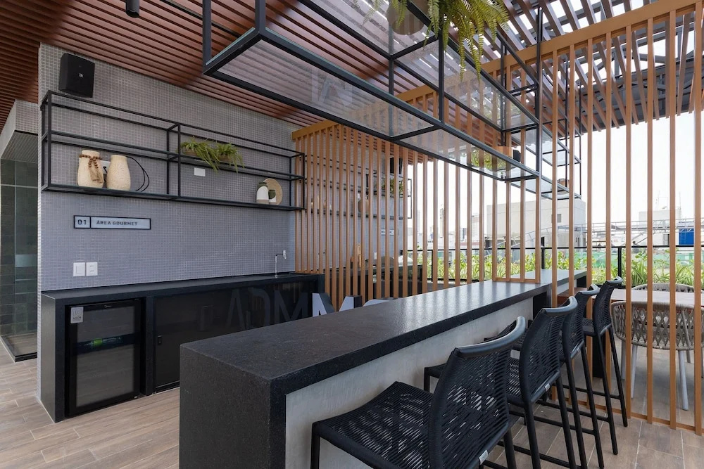 Breeze Residence By Carpediem