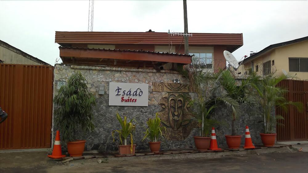 Esado Suites 2 image