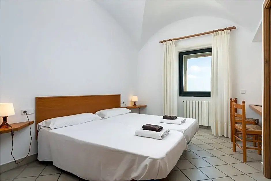 Petit Hotel Hostatgeria Sant Salvador - Chambres