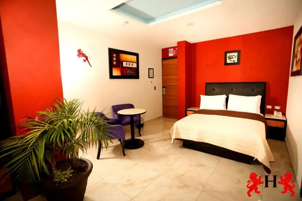 Hotel Leones - Chambres
