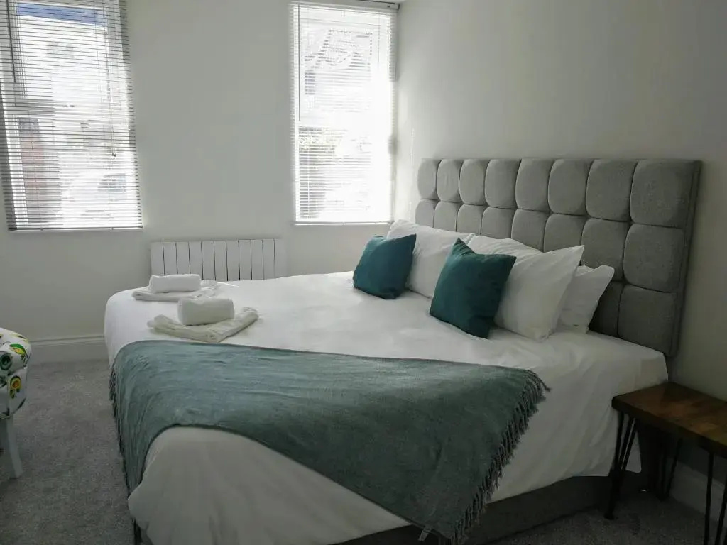 Derby Den by Cliftonvalley Apartments
