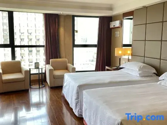 Standard Double room with lake view (twin beds)