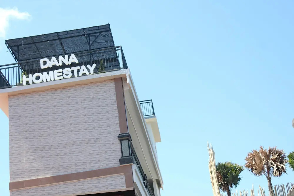 Dana Homestay