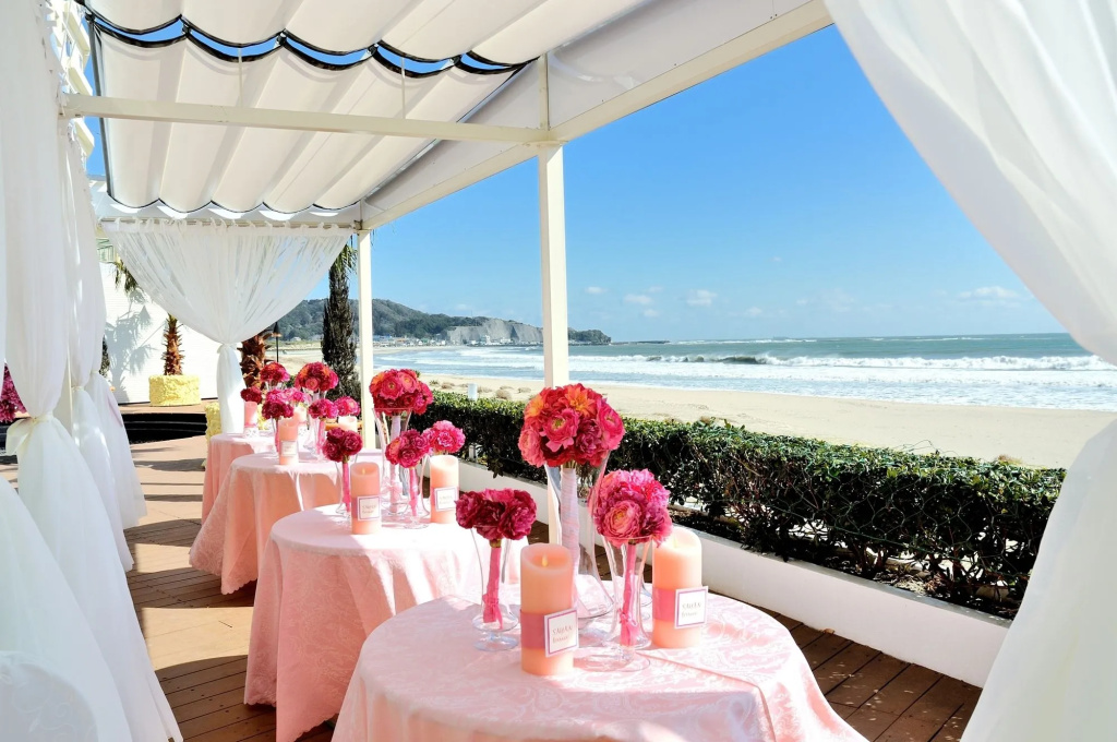 Beach & Waterfront