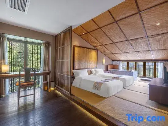Standard room with view