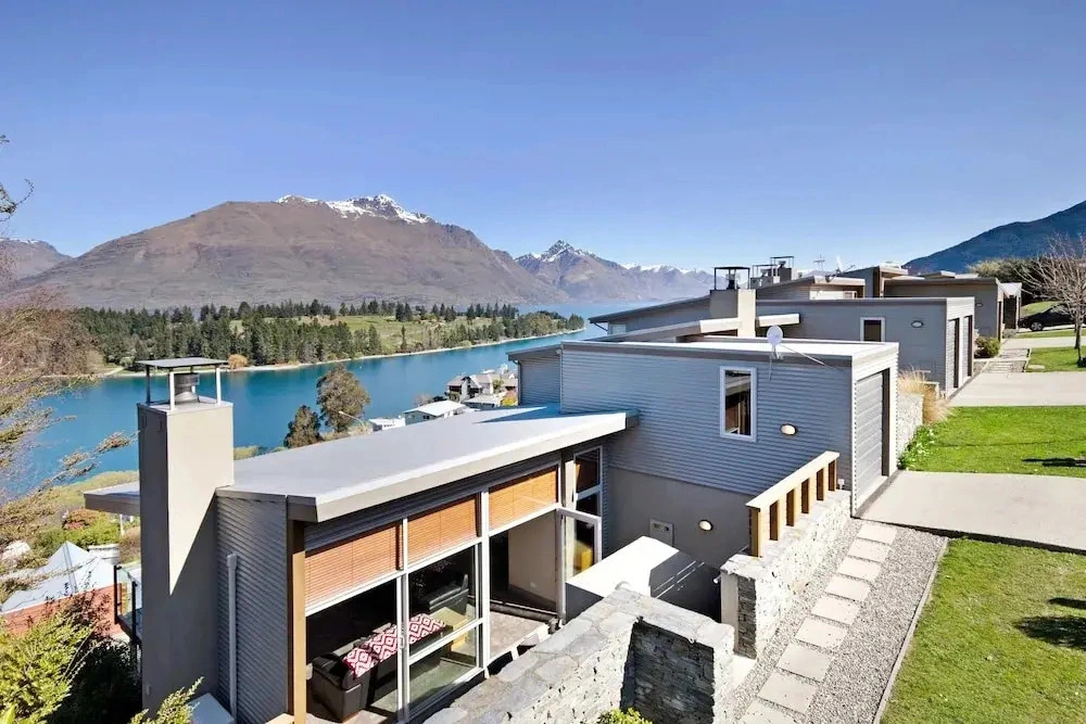 Campbell's on Earnslaw B&B