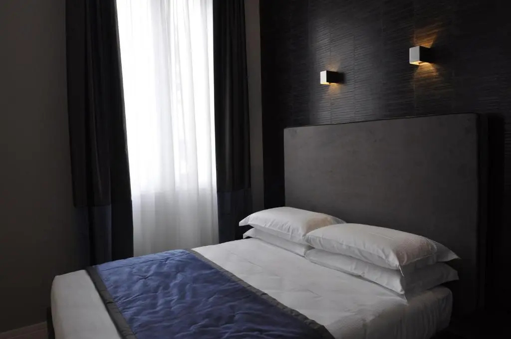Economy room