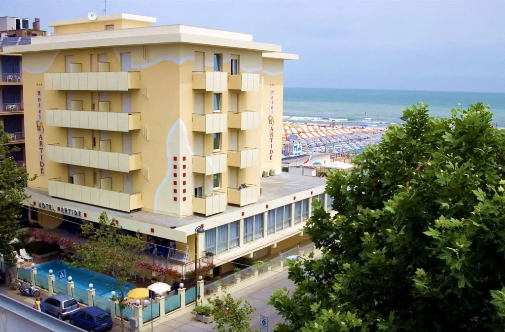 Hotel photo 20