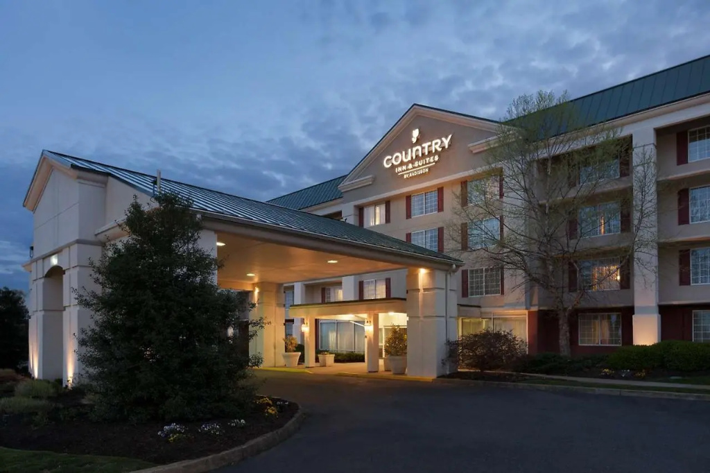 Country Inn Suites, Fredericksburg S