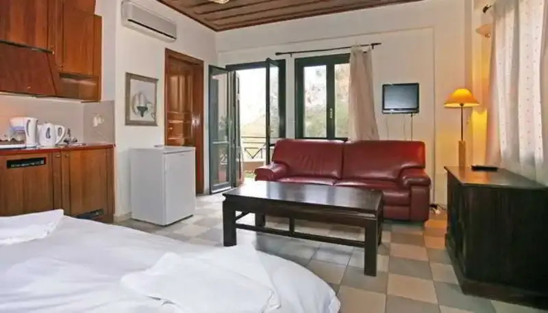 Vranas Ambiance Hotel 2 * Vranas Ambiance Hotel 2 *