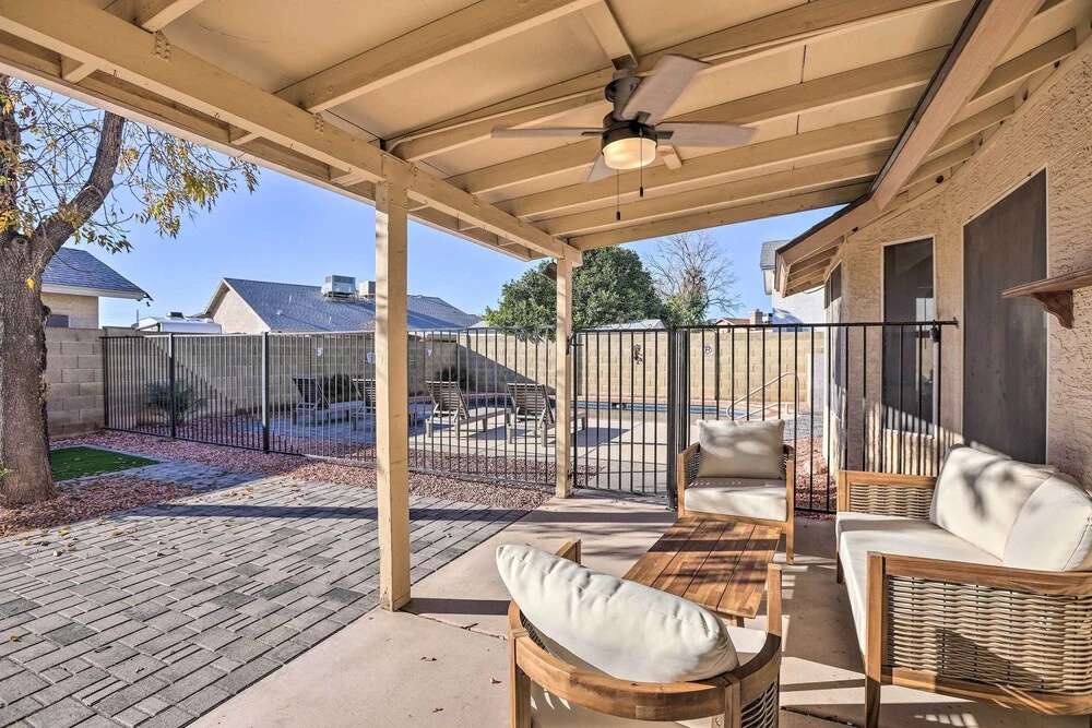 Glendale Escape w/ Pool ~ 1 Mi to Westgate!