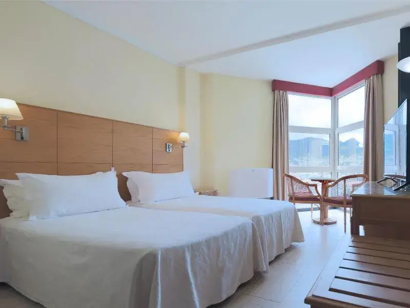 Baia Madeira Hotel - Chambres