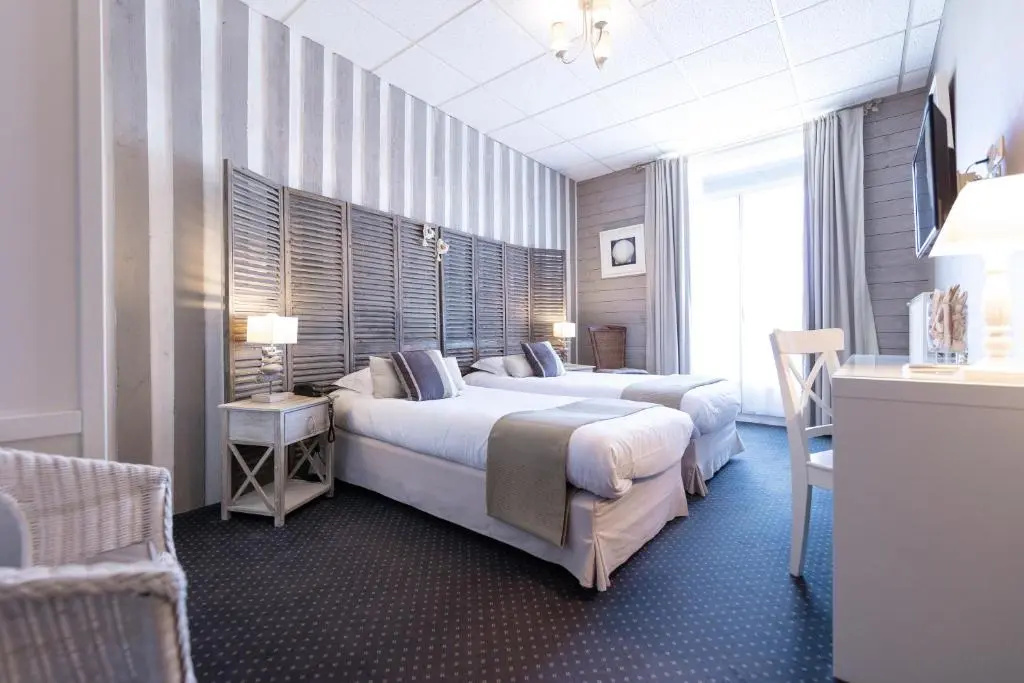 Standard Double room (twin beds)