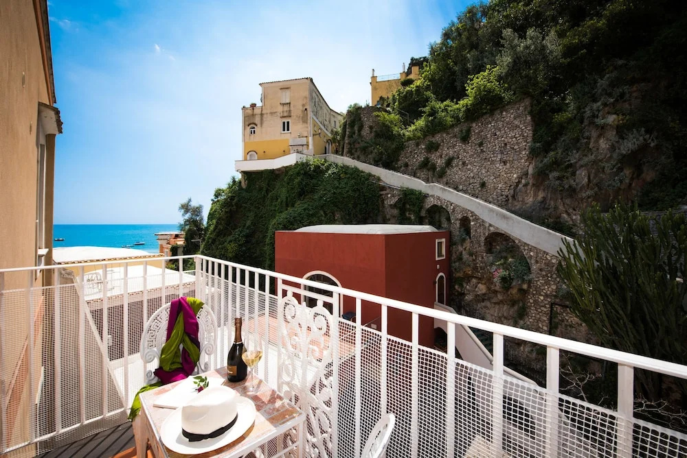 2 Bedrooms Apartment with balcony