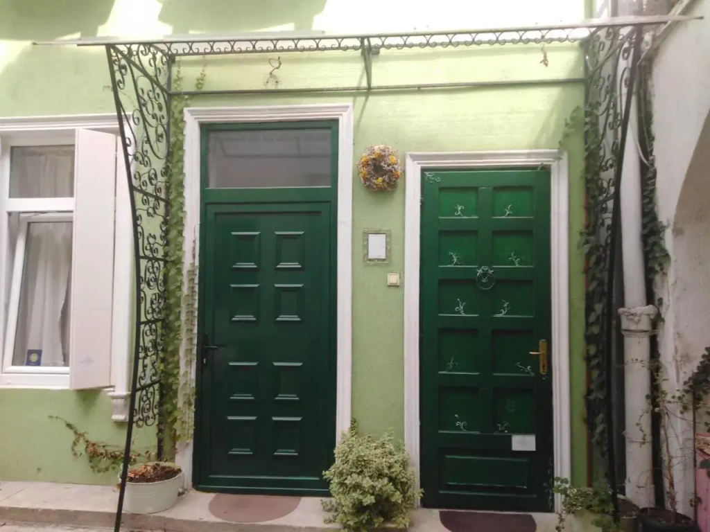 Apartments Carica