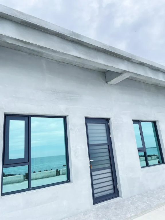 Oceanwaves villa