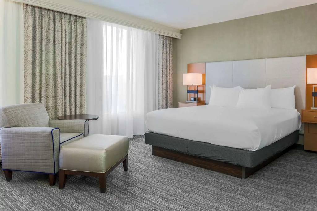 DoubleTree by Hilton Atlanta Airport - Chambres