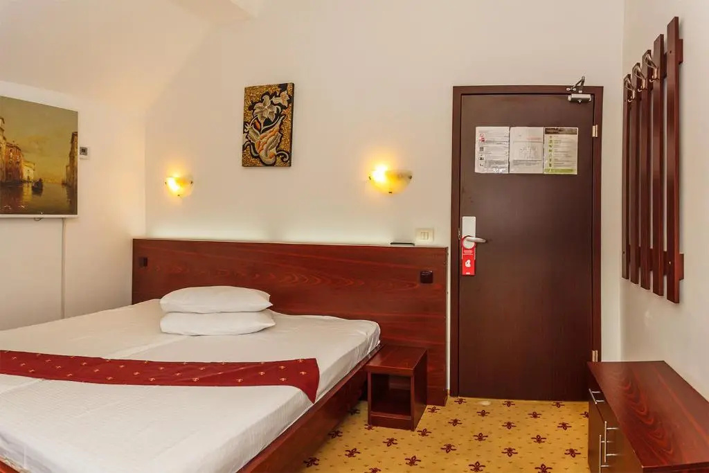 Hotel Piatra Soimului - Chambres