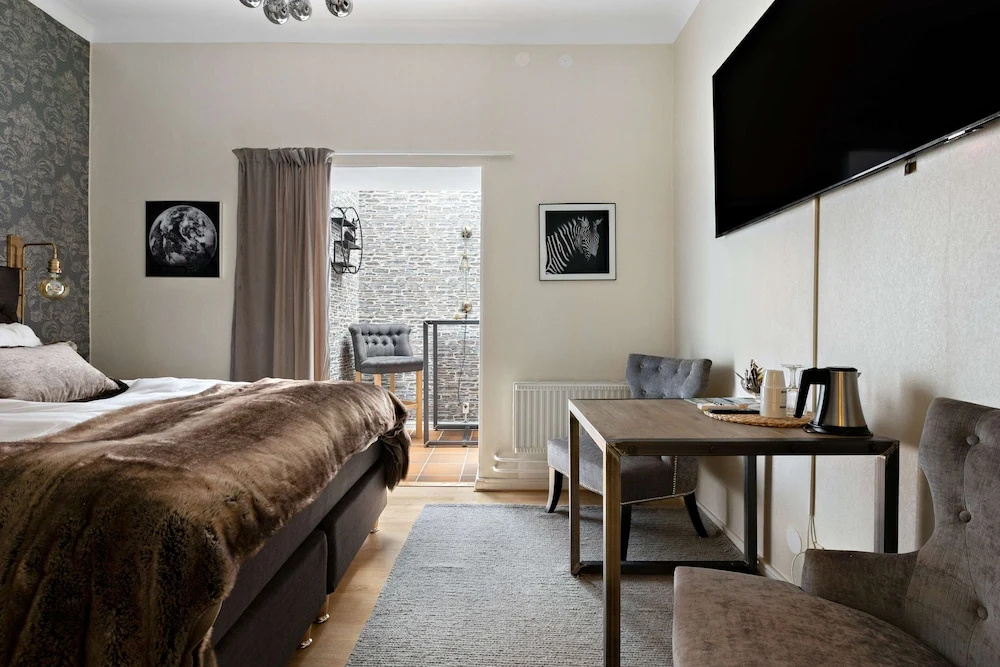 Premium room