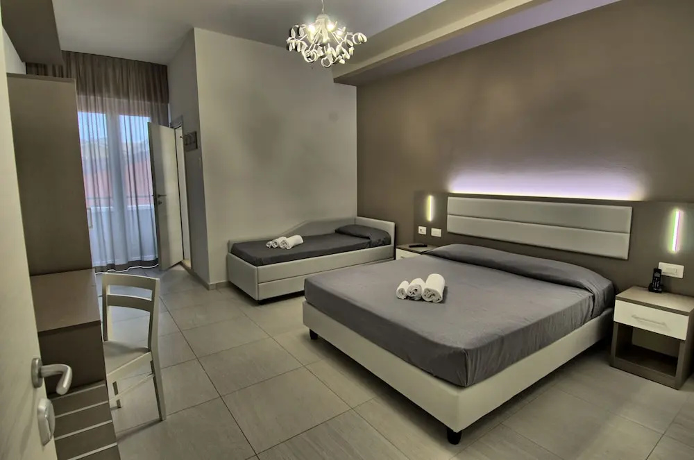 Superior Quadruple room with balcony and with sea view