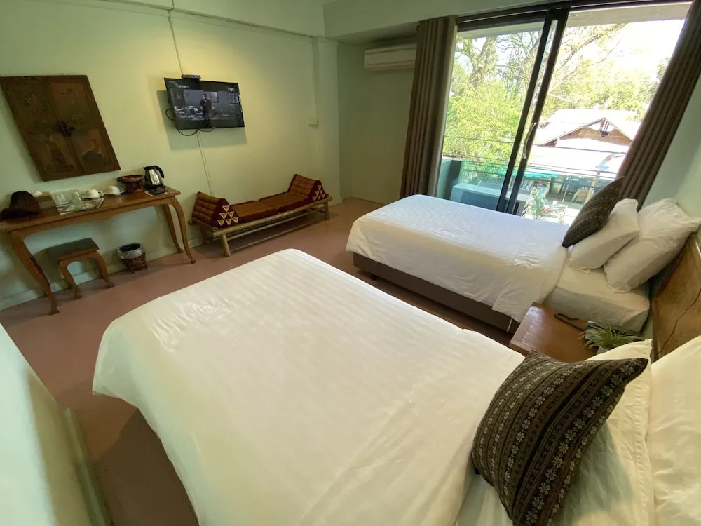 Superior Double room with balcony twin beds