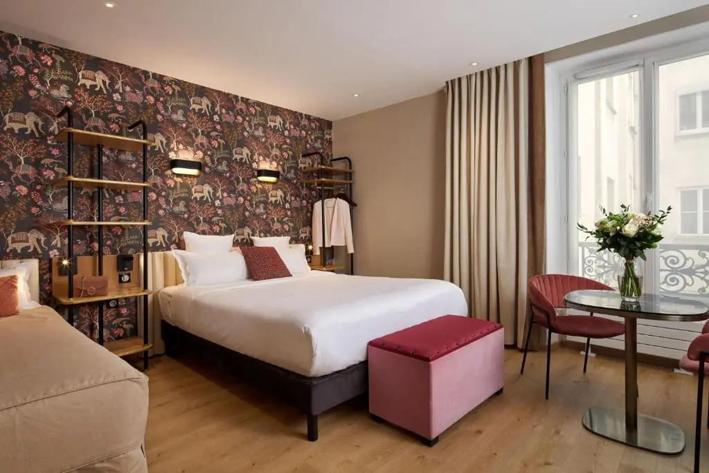 Hôtel Tourisme Avenue 65