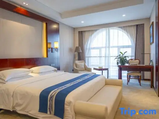 Deluxe Double room (full double bed)