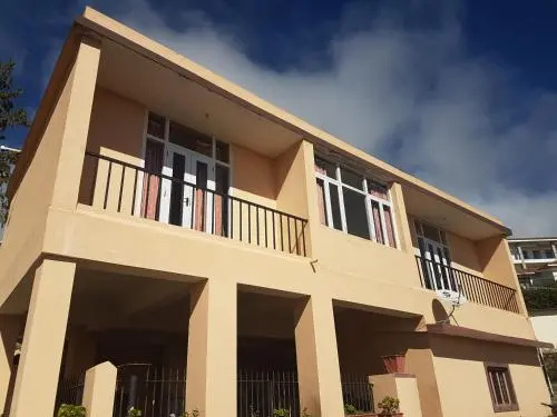 Kumarigiri Holiday Home