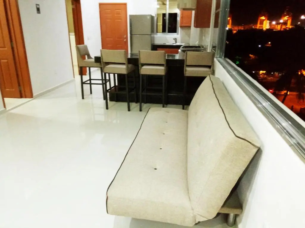 Apartment with sea view