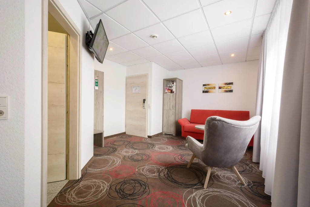Hotel photo 12