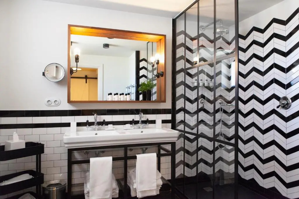 Deluxe Junior Suite