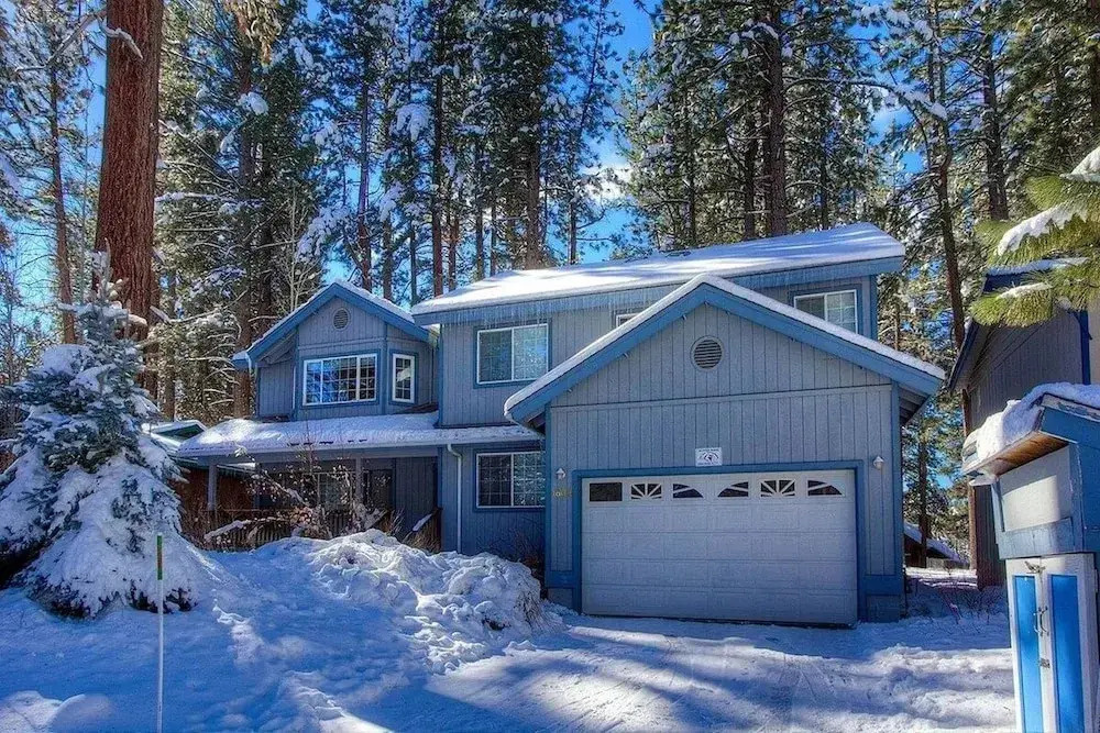 South Lake Tahoe - 4 BR Home Gas BBQ - LTA 8110