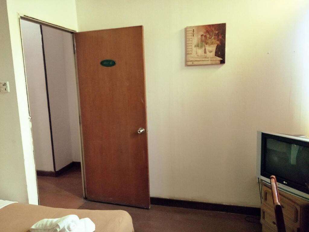 Cintamani Travellers Lodge