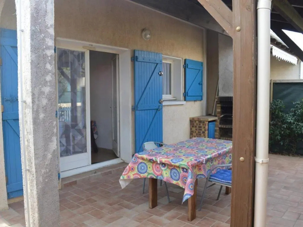 Maison Saint-Cyprien, 2 pièces, 6 personnes - FR-1-225D-95