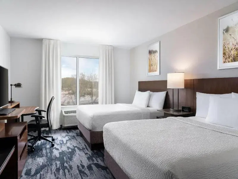Fairfield Inn & Suites Akron Fairlawn - Chambres