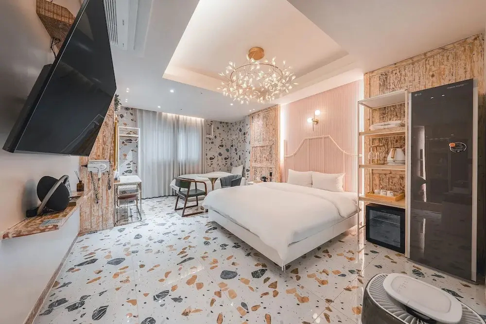 Deluxe Double room (twin beds)