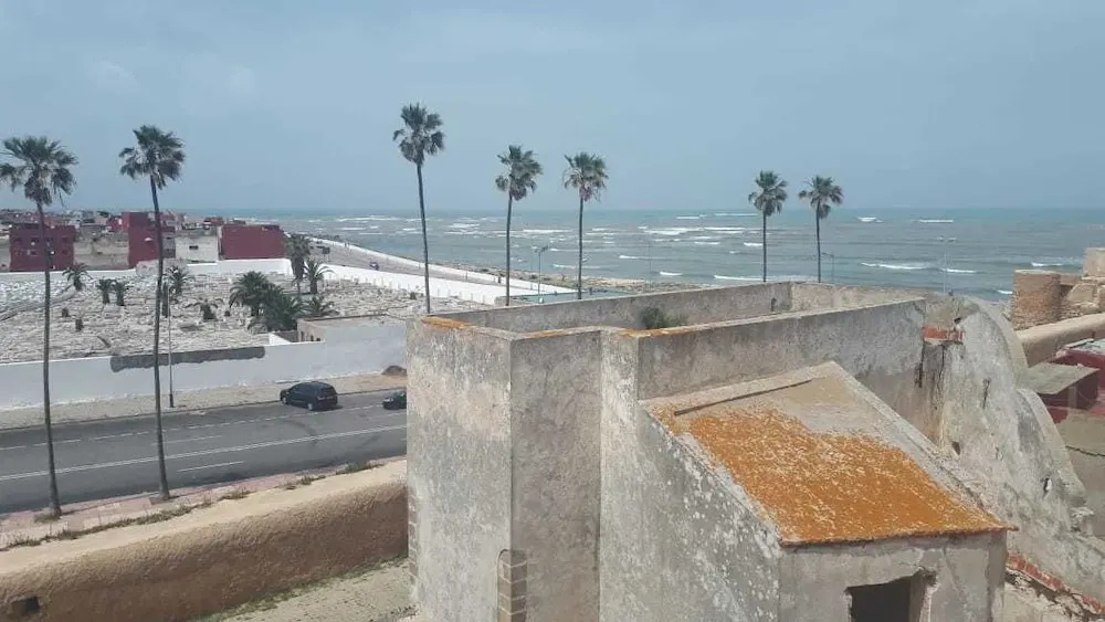 Beach & Waterfront