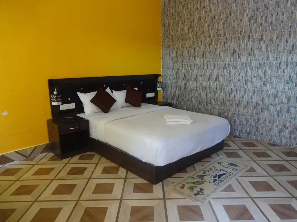 Standard Double room with balcony and with sea view (full double bed)
