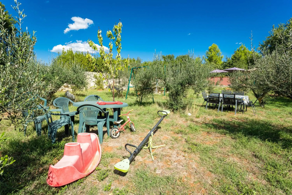 Holiday Home Pina