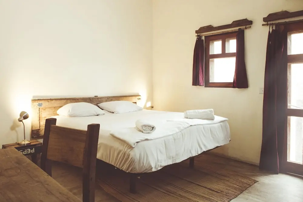 Classic Double room (full double bed)