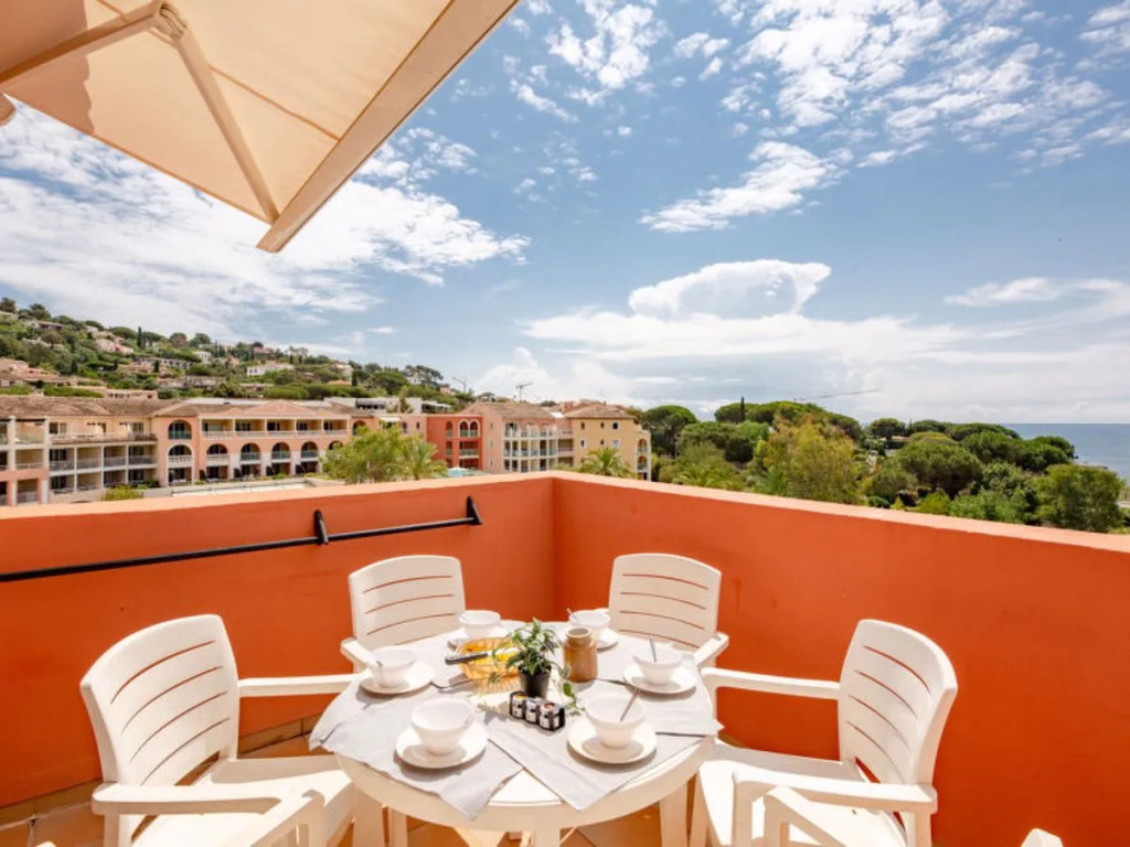 Balcony & Terrace