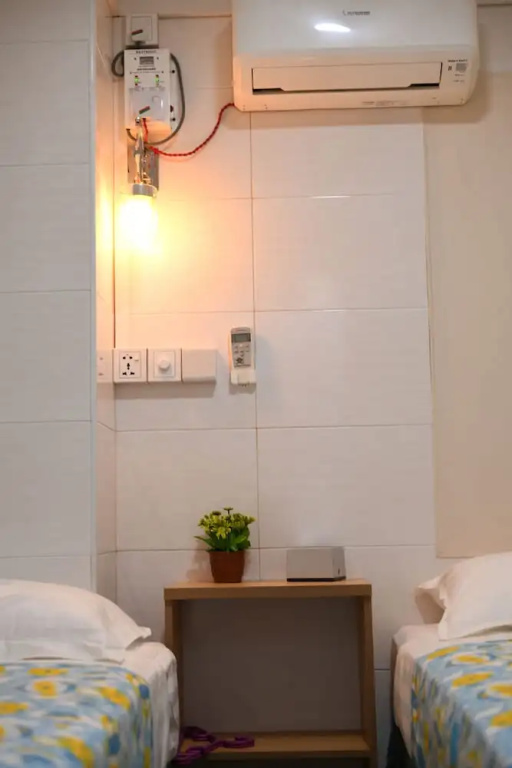 Economy Double room (twin beds)
