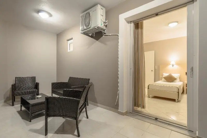 Karras Hotel - Chambres