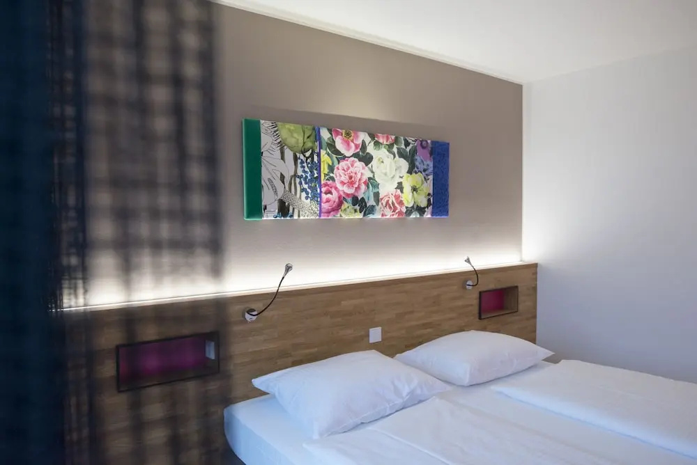 Comfort Double room with balcony (full double bed)