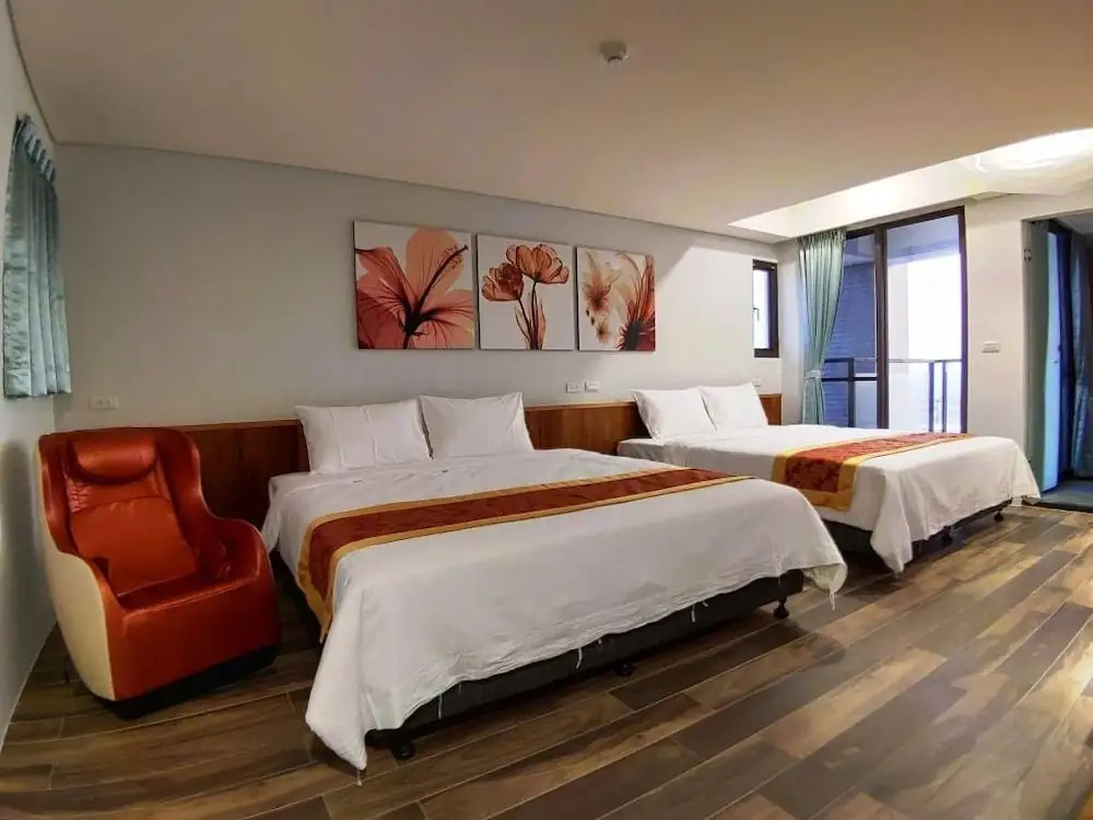 Luxury Quadruple room with balcony