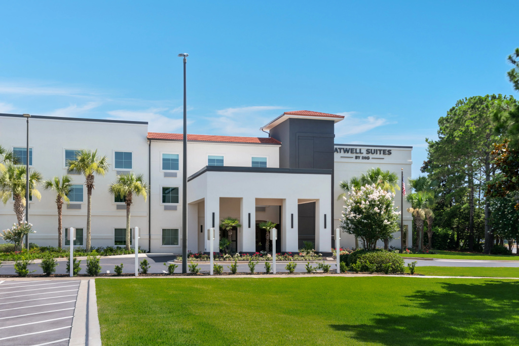 Atwell Suites Panama City Beach Southeast by IHG