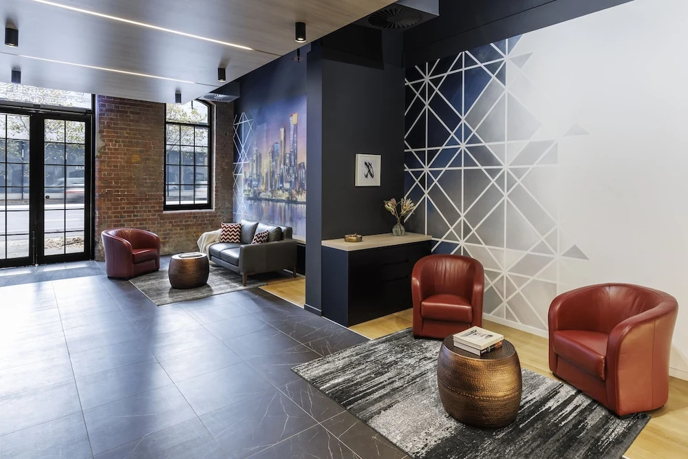 Lobby & Reception