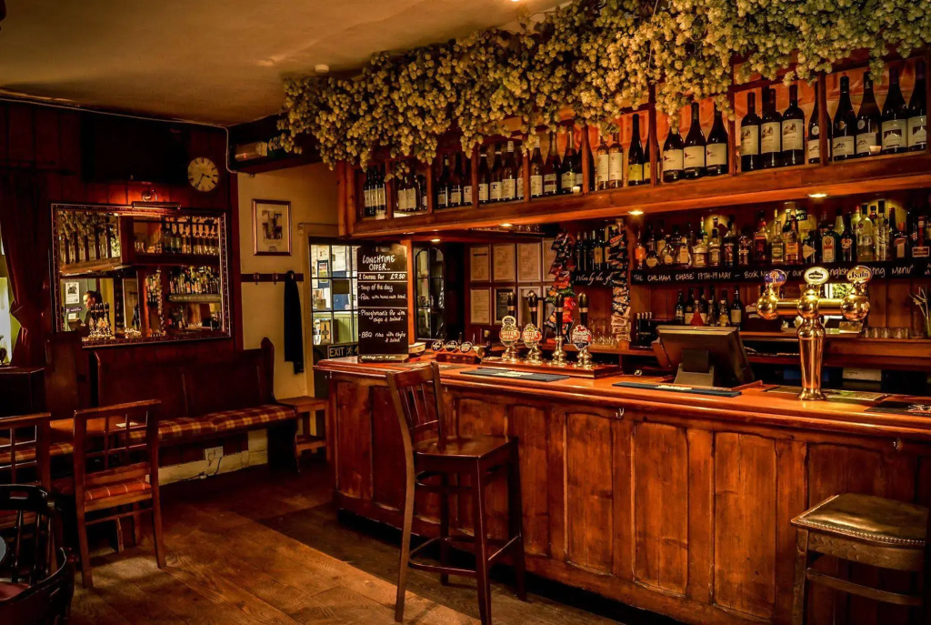 The Woolpack Hotel - Général